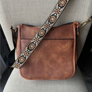 BOSTANTEN Crossbody Bags With Wide Shoulder Strap